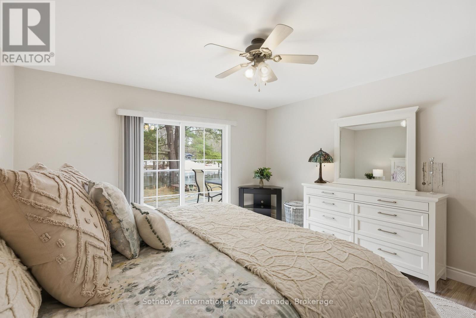 1099 Davis Drive, Gravenhurst, Ontario  P0E 1N0 - Photo 22 - X12955436