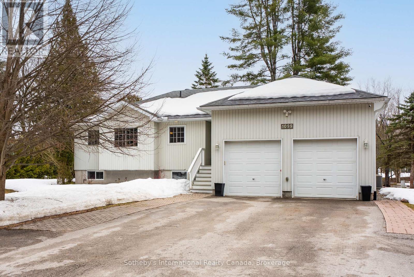 1099 Davis Drive, Gravenhurst, Ontario  P0E 1N0 - Photo 42 - X12955436