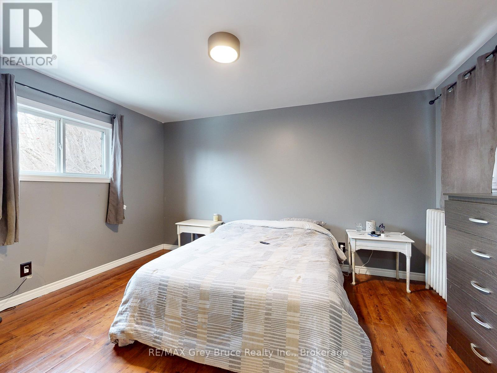 561 17th Street W, Owen Sound, Ontario  N4K 4B6 - Photo 20 - X12955440