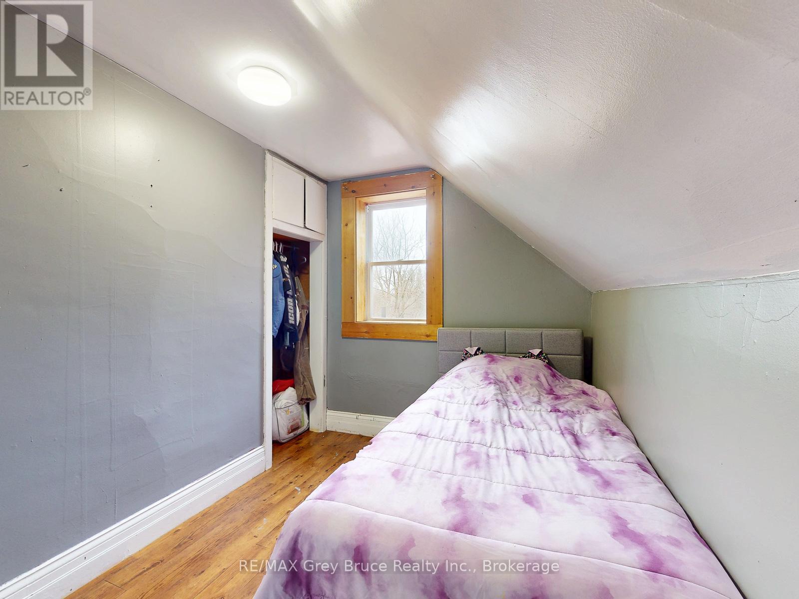 561 17th Street W, Owen Sound, Ontario  N4K 4B6 - Photo 32 - X12955440