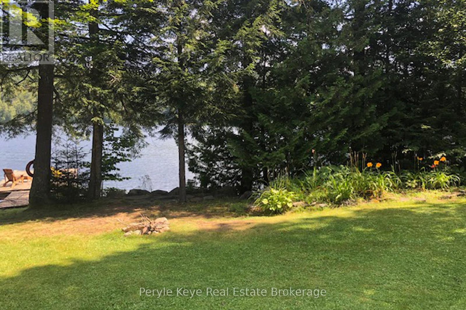 2391 Limberlost Road, Lake Of Bays, Ontario  P1H 2J6 - Photo 3 - X12955512