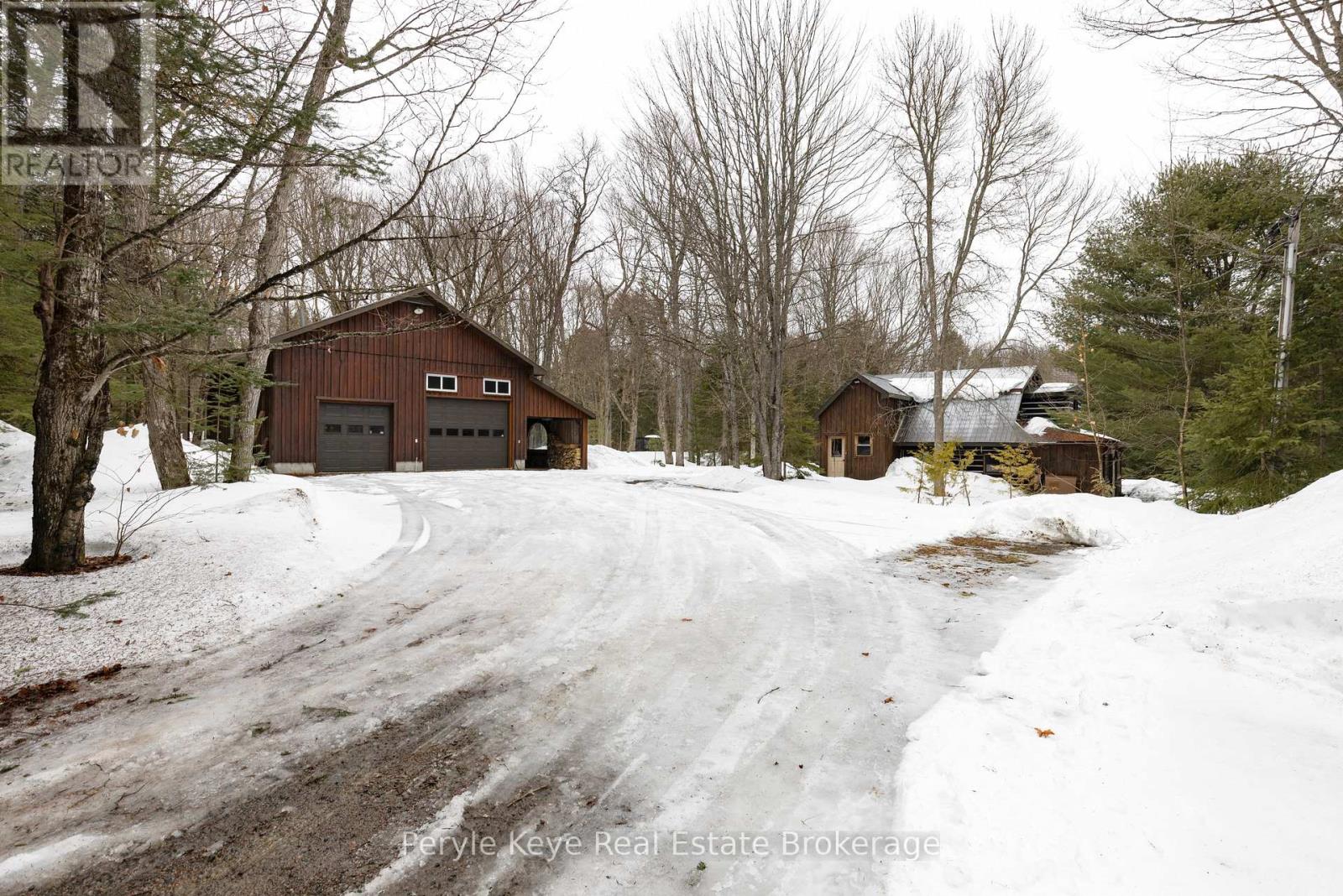 2391 Limberlost Road, Lake Of Bays, Ontario  P1H 2J6 - Photo 49 - X12955512