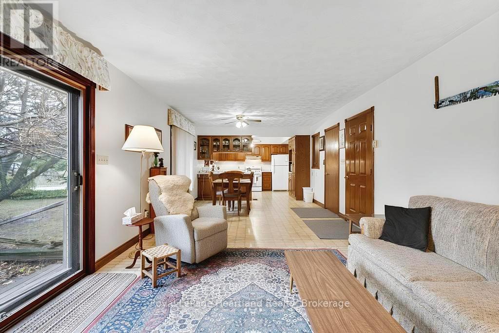 146 Princess Street, Central Huron, Ontario  N0M 1L0 - Photo 13 - X12955578