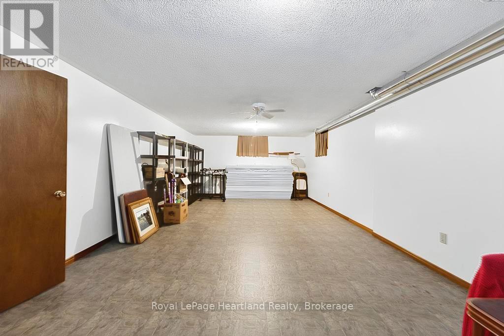 146 Princess Street, Central Huron, Ontario  N0M 1L0 - Photo 28 - X12955578