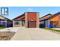 110 MOONSTONE Crescent, Chatham, Ontario