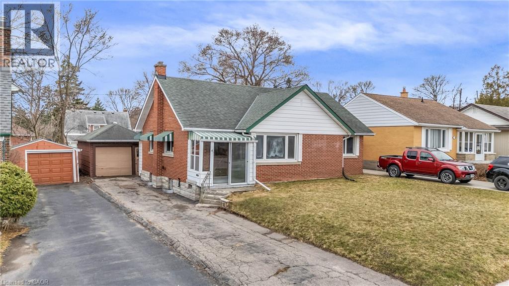 41 FLORAL Crescent, Kitchener, Ontario