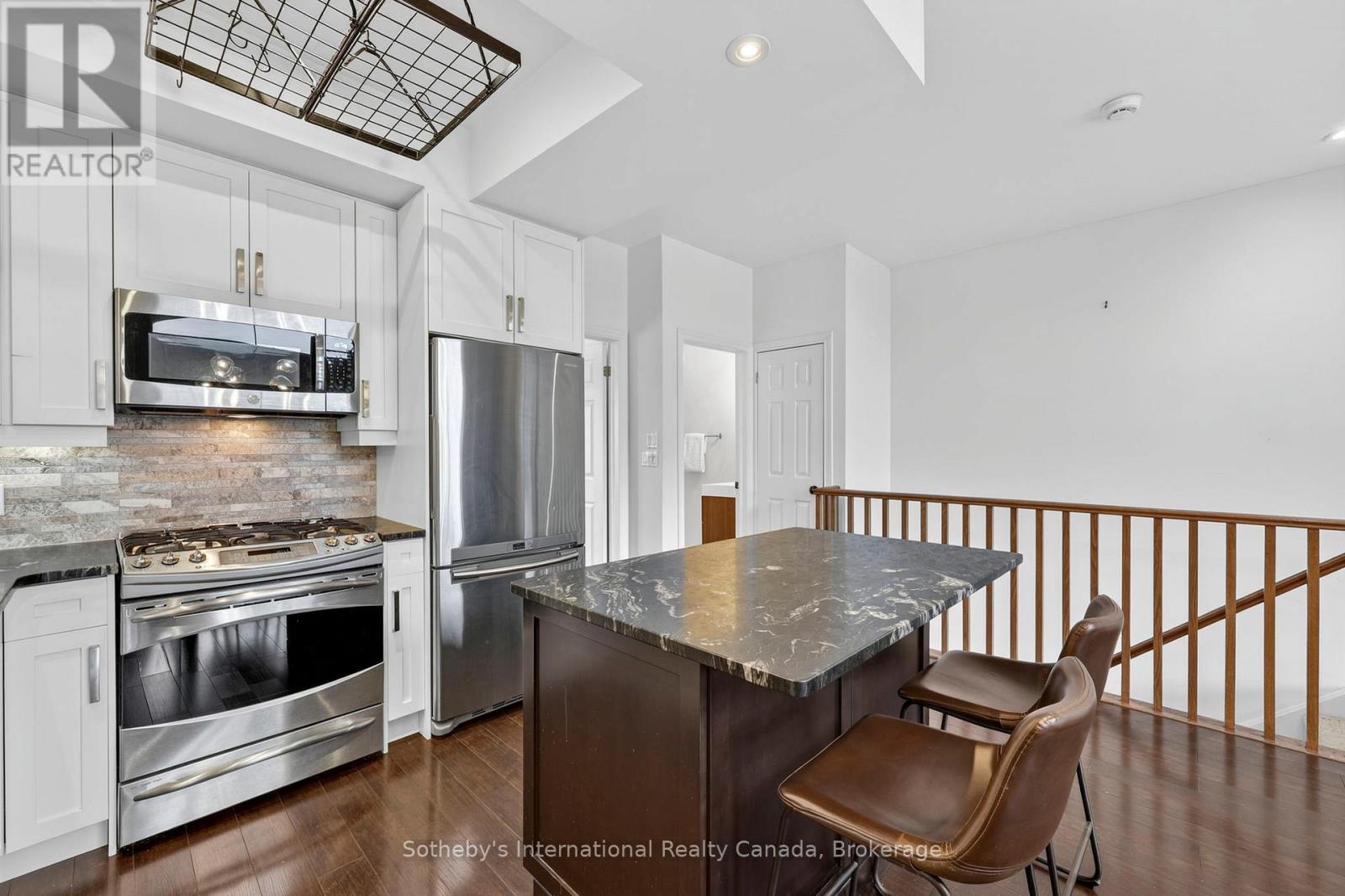 10 - 110 Kellie's Way, Blue Mountains, Ontario  L9Y 0L6 - Photo 21 - X12955934