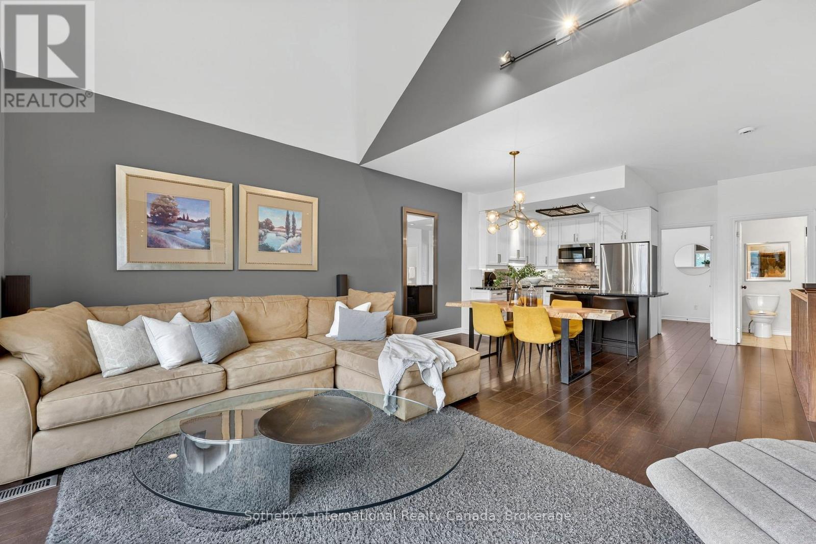 10 - 110 Kellie's Way, Blue Mountains, Ontario  L9Y 0L6 - Photo 8 - X12955934