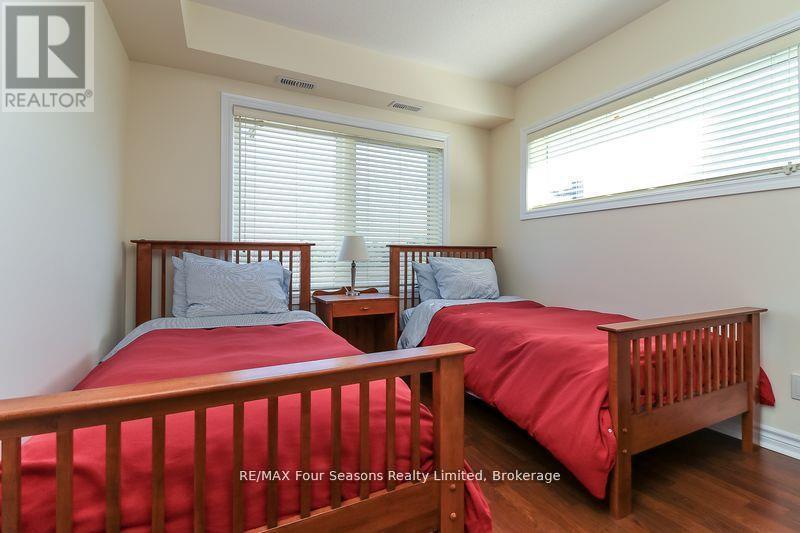 308 - 6 Brandy Lane Drive, Collingwood, Ontario  L9Y 0X4 - Photo 8 - S12956024