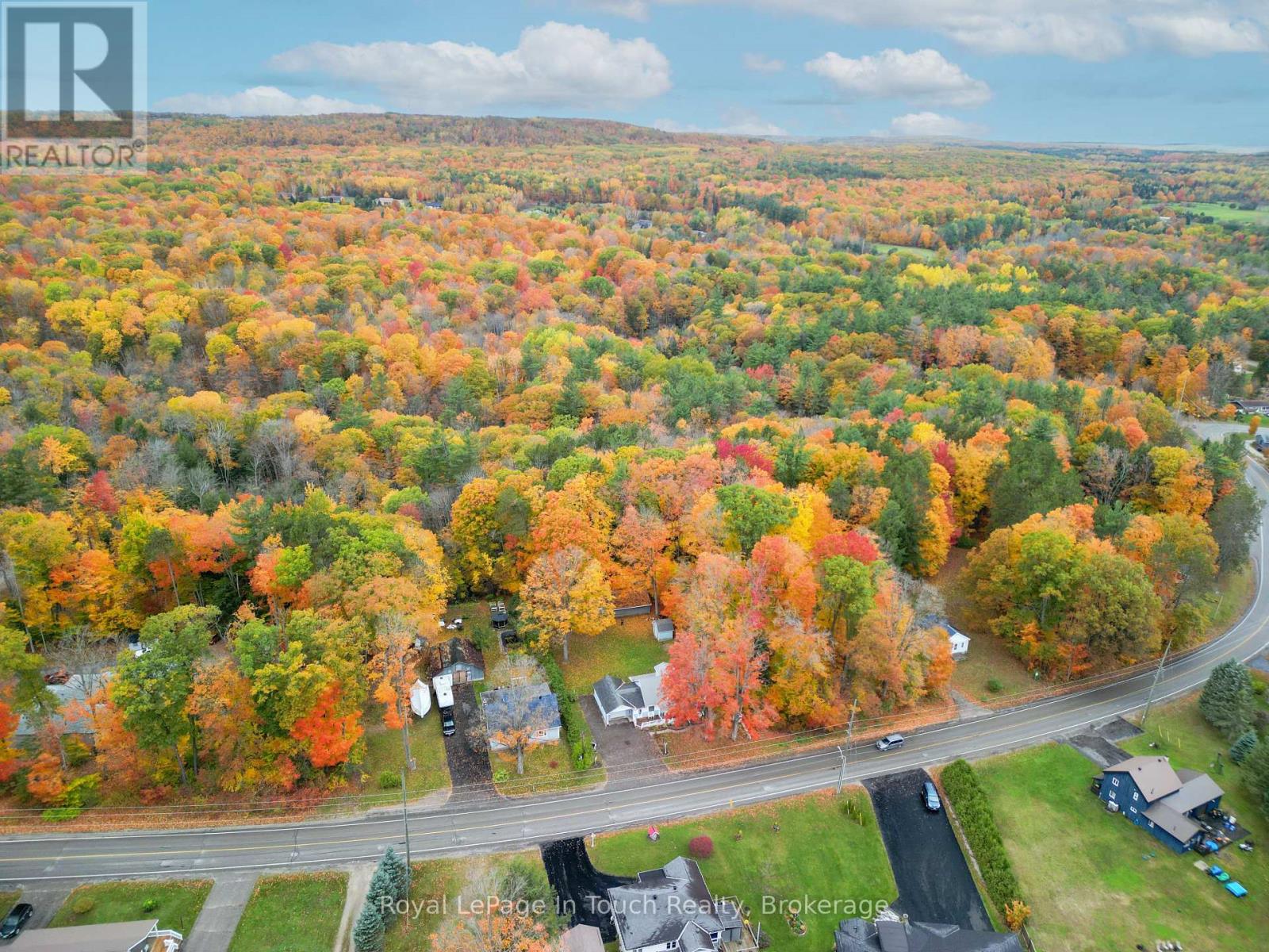 748 Overhead Bridge Road, Tiny, Ontario  L9M 0V6 - Photo 9 - S12956082