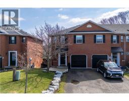 8 SWAYZE Court, Smithville, Ontario