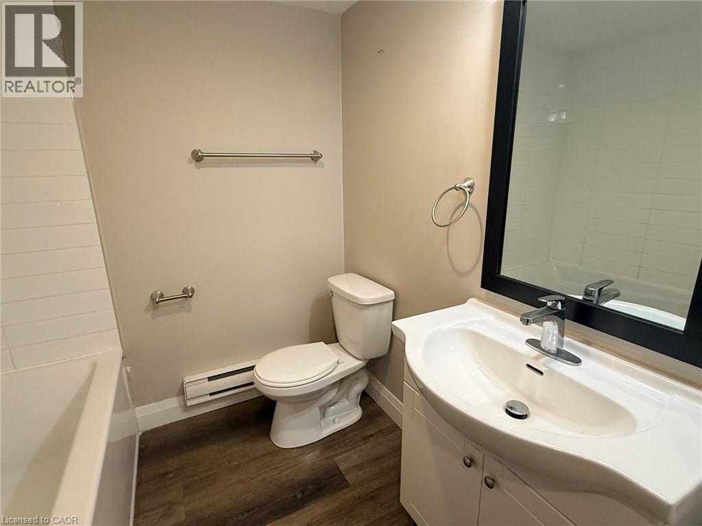 105 Alpine Avenue Unit# (Lower), Hamilton, Ontario  L9A 1A7 - Photo 11 - 40817562