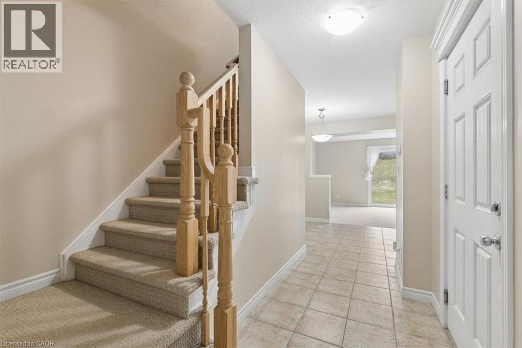 70 Curzon Crescent, Guelph, Ontario  N1K 1Z8 - Photo 6 - 40817538