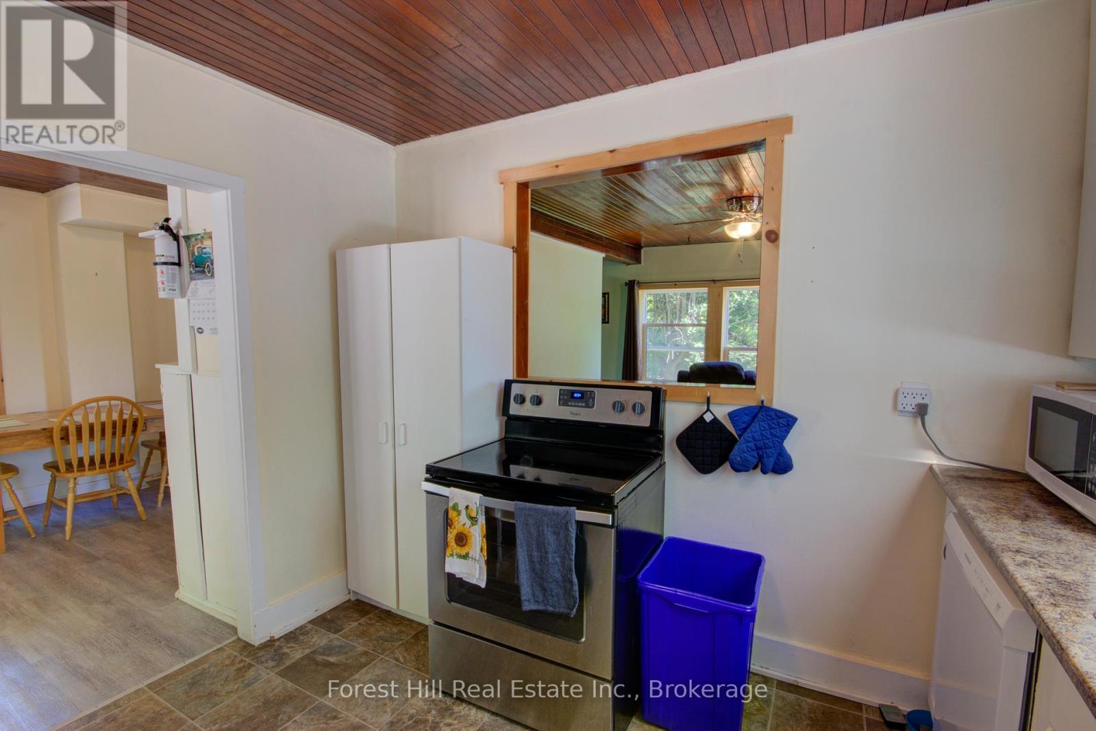 4061 Muskoka Rd 169 Road, Muskoka Lakes, Ontario  P0B 1J0 - Photo 15 - X12956348