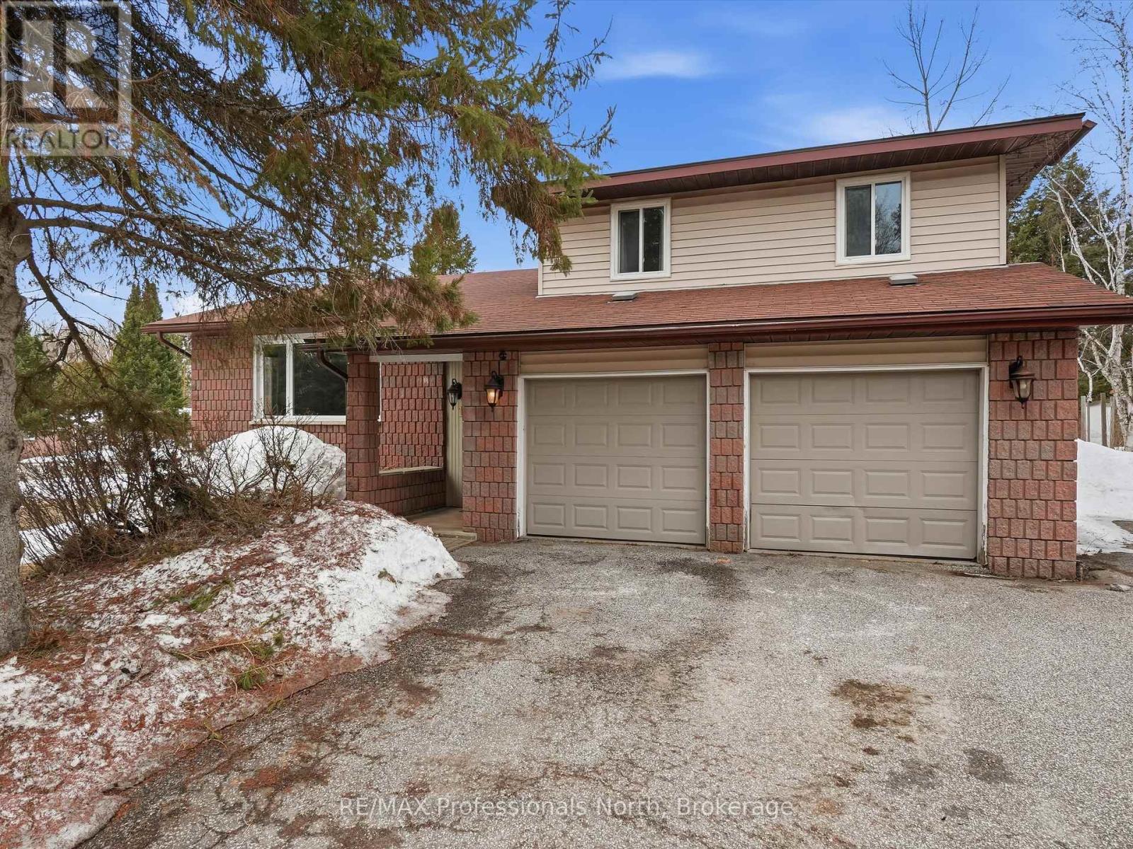 1 GLENDALE ROAD, Bracebridge, Ontario