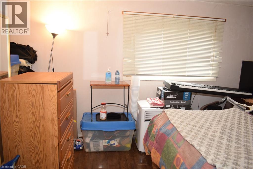 249 Cedarbrae Avenue Unit# 1, Waterloo, Ontario  N2L 4S8 - Photo 19 - 40817602