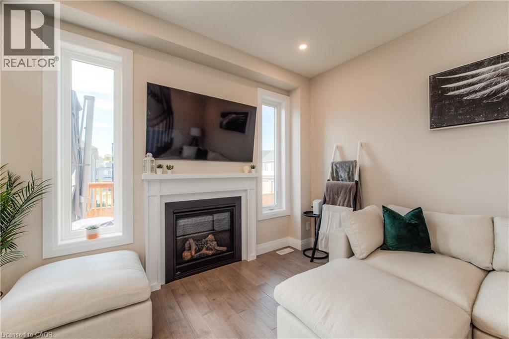 537 Valhalla Crescent Unit# A, Waterloo, Ontario  N2T 2J7 - Photo 12 - 40817550