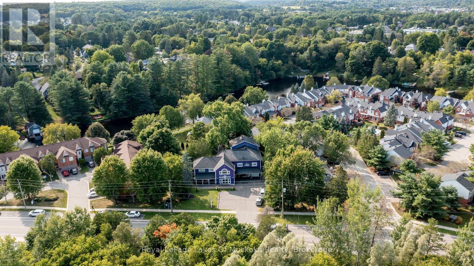 230 Ecclestone Drive, Bracebridge, Ontario  P1L 1G4 - Photo 18 - X12956734