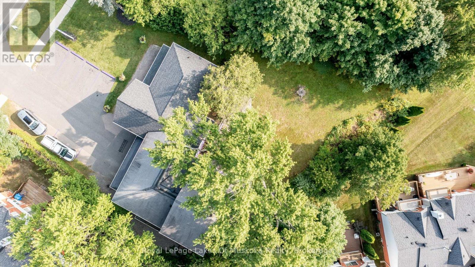 230 Ecclestone Drive, Bracebridge, Ontario  P1L 1G4 - Photo 20 - X12956734