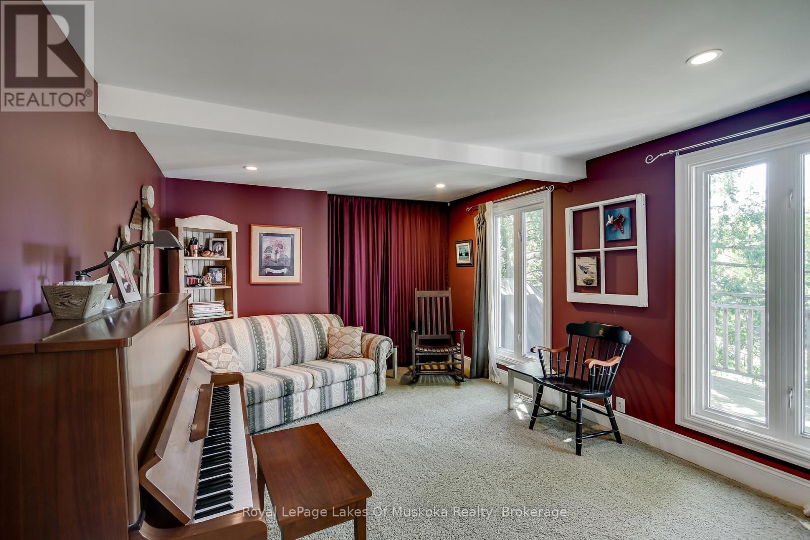 230 Ecclestone Drive, Bracebridge, Ontario  P1L 1G4 - Photo 30 - X12956734