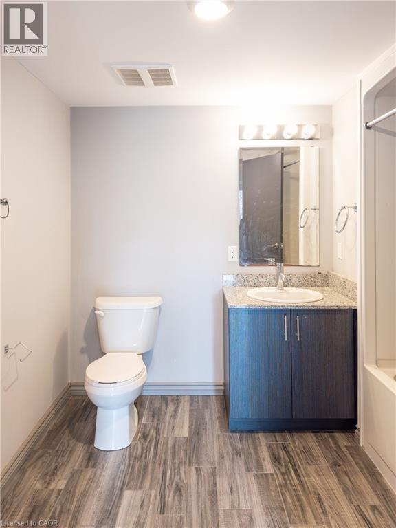 275 Larch Street Unit# F212, Waterloo, Ontario  N2L 3R2 - Photo 12 - 40814621