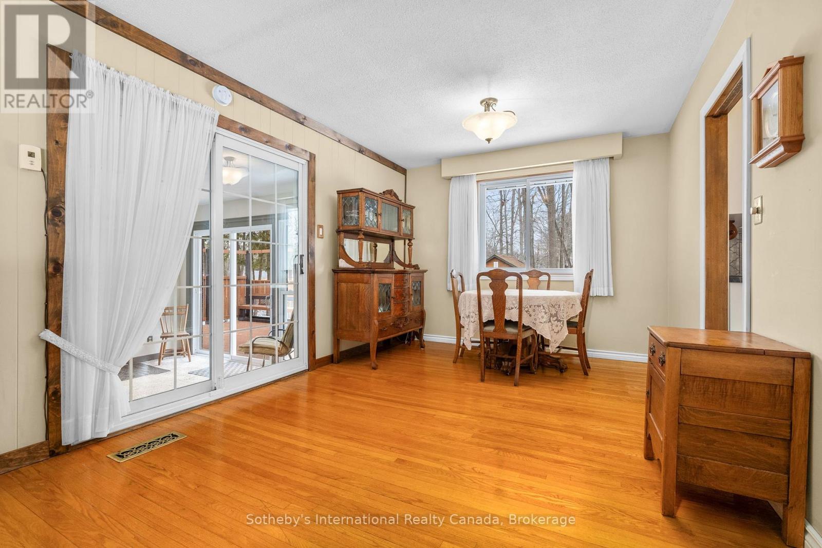 230 Alexander Street, Gravenhurst, Ontario  P1P 1A6 - Photo 10 - X12956778