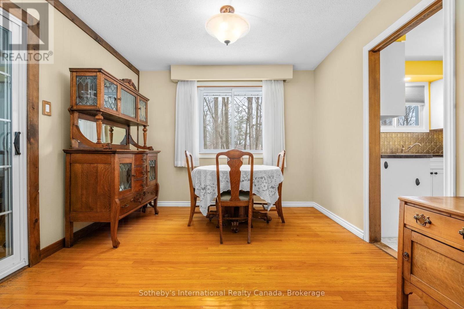 230 Alexander Street, Gravenhurst, Ontario  P1P 1A6 - Photo 11 - X12956778