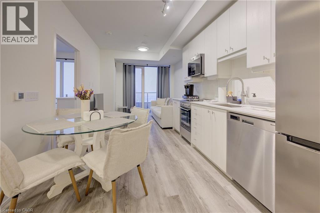 15 Wellington Street S Unit# 2614, Kitchener, Ontario  N2G 0E4 - Photo 3 - 40817019