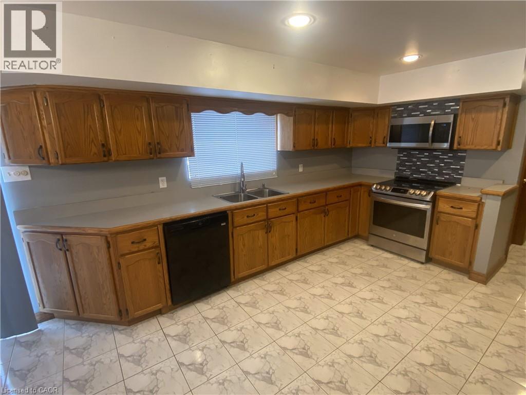 38 Eleventh Road E, Stoney Creek, Ontario  L8J 3N5 - Photo 9 - 40817611