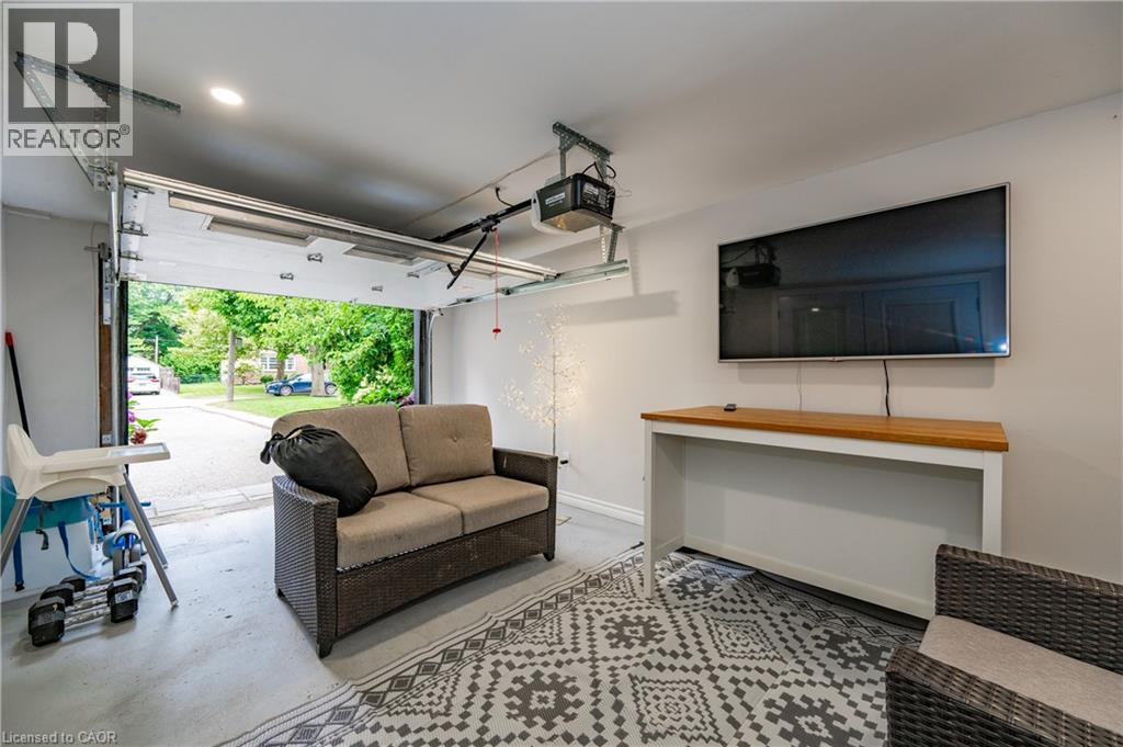 1390 Halifax Place, Burlington, Ontario  L7S 1J6 - Photo 43 - 40817630