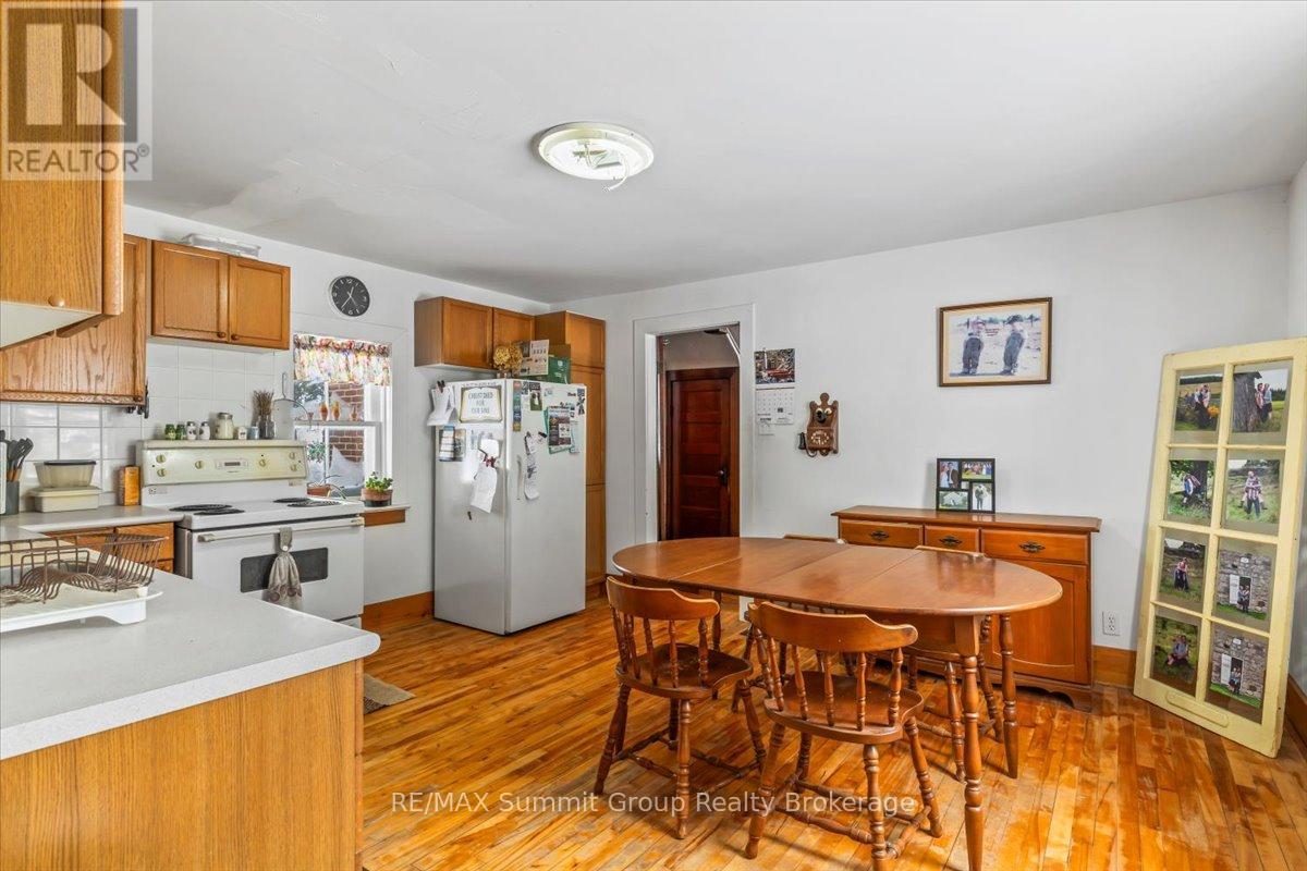 595181 4th Line, Blue Mountains, Ontario  N0H 2E0 - Photo 6 - X12957626