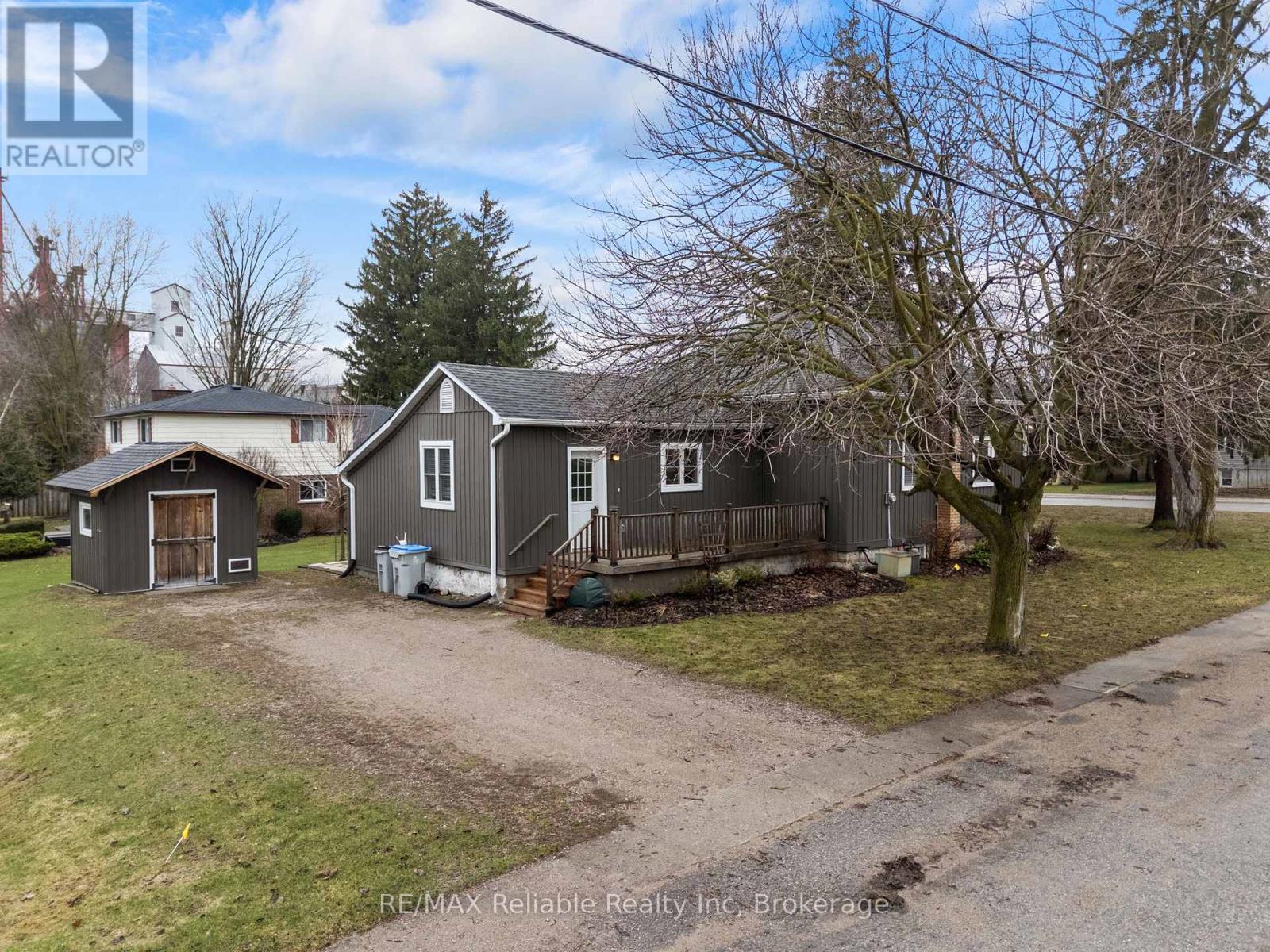 122 Victoria Street, Huron East, Ontario  N0K 1W0 - Photo 35 - X12957756