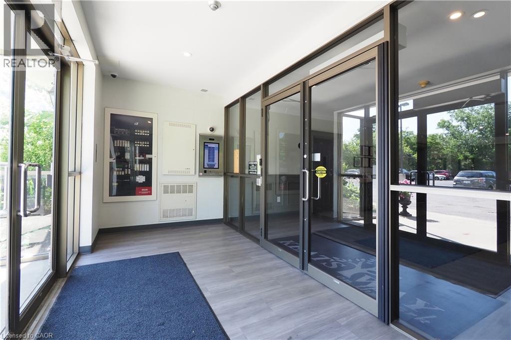 255 Keats Way Unit# 701, Waterloo, Ontario  N2L 6N6 - Photo 3 - 40817352