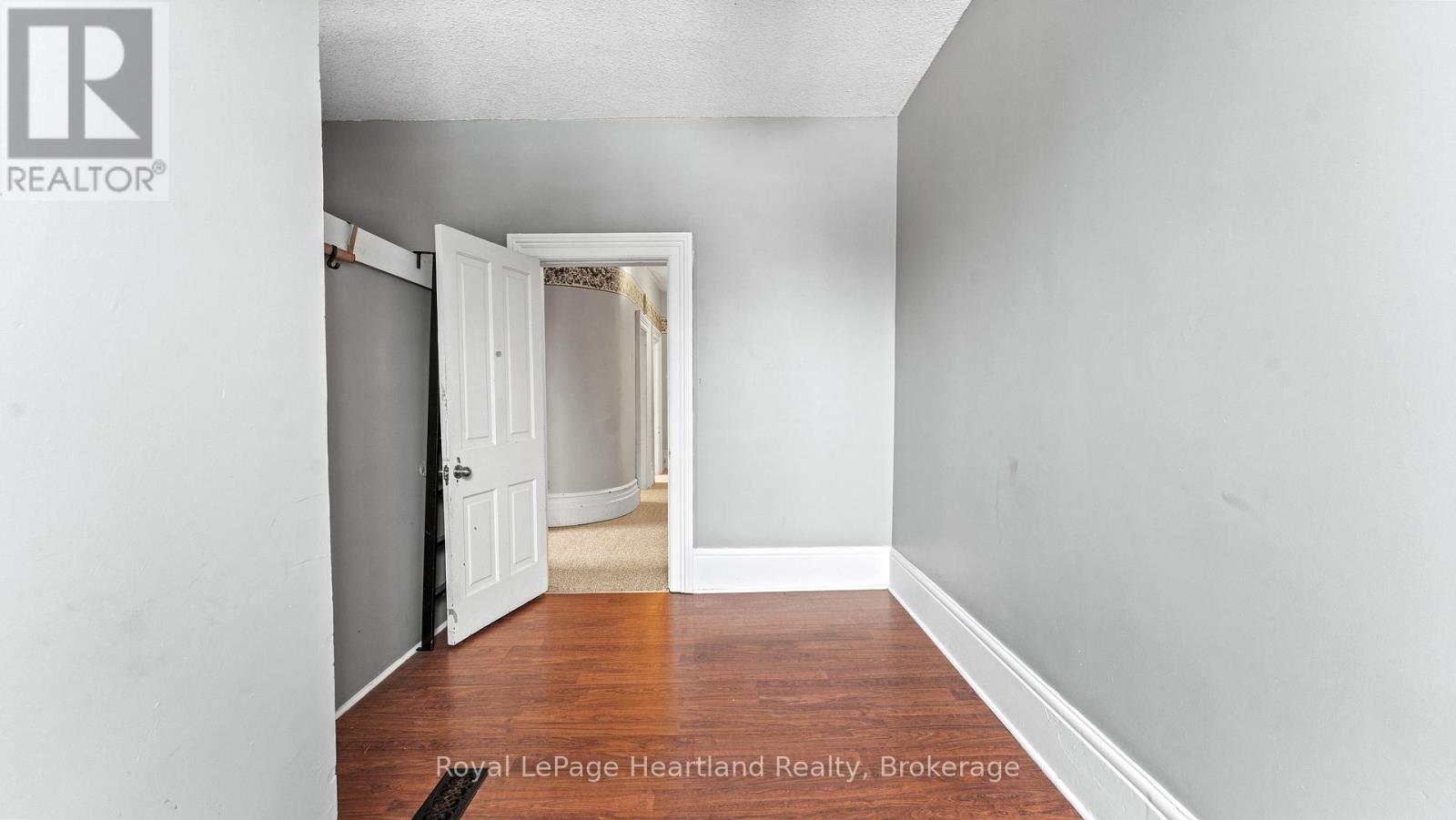 190 Albert Street, Central Huron, Ontario  N0M 1L0 - Photo 22 - X12958258