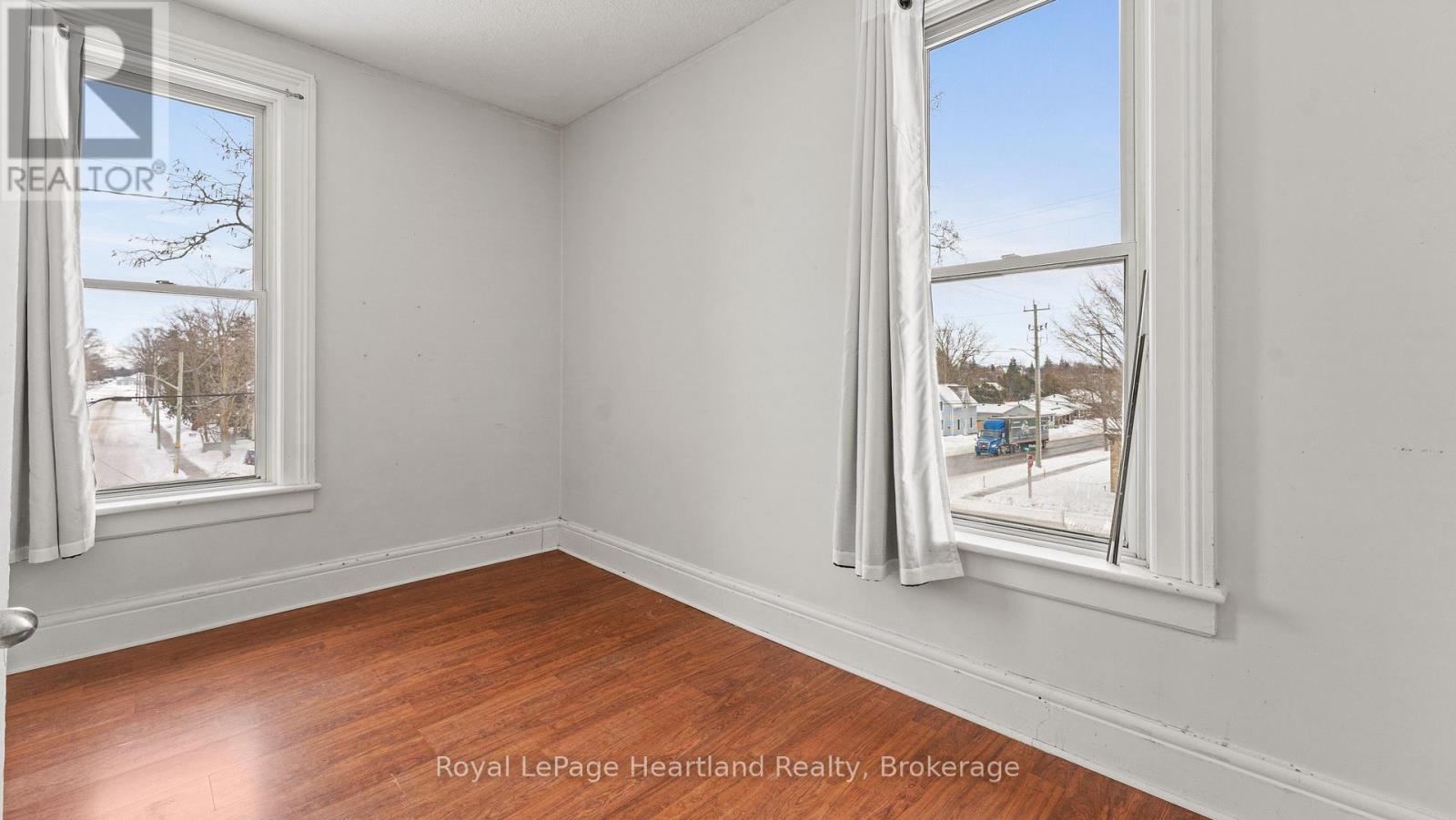 190 Albert Street, Central Huron, Ontario  N0M 1L0 - Photo 23 - X12958258