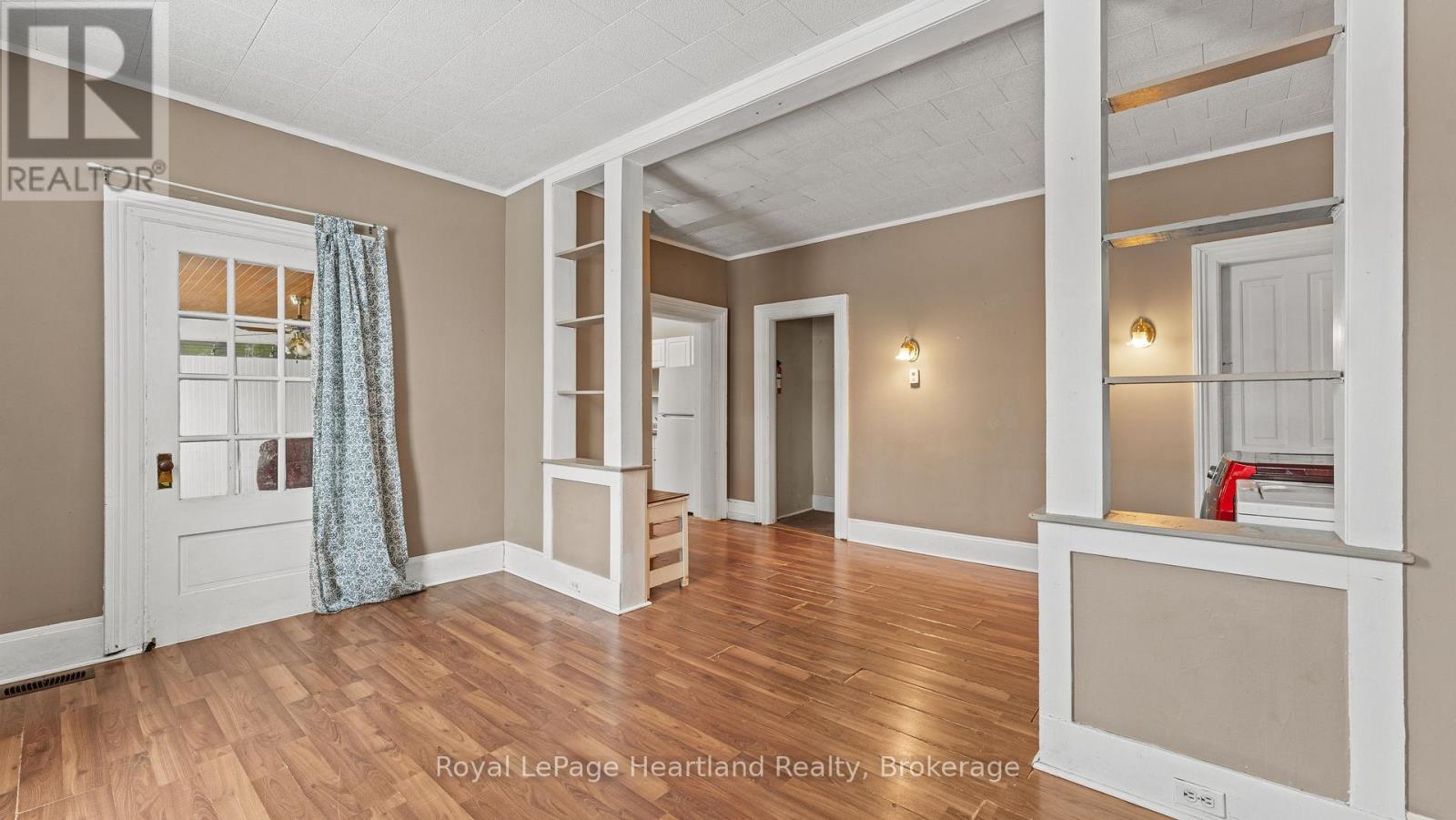 190 Albert Street, Central Huron, Ontario  N0M 1L0 - Photo 34 - X12958258