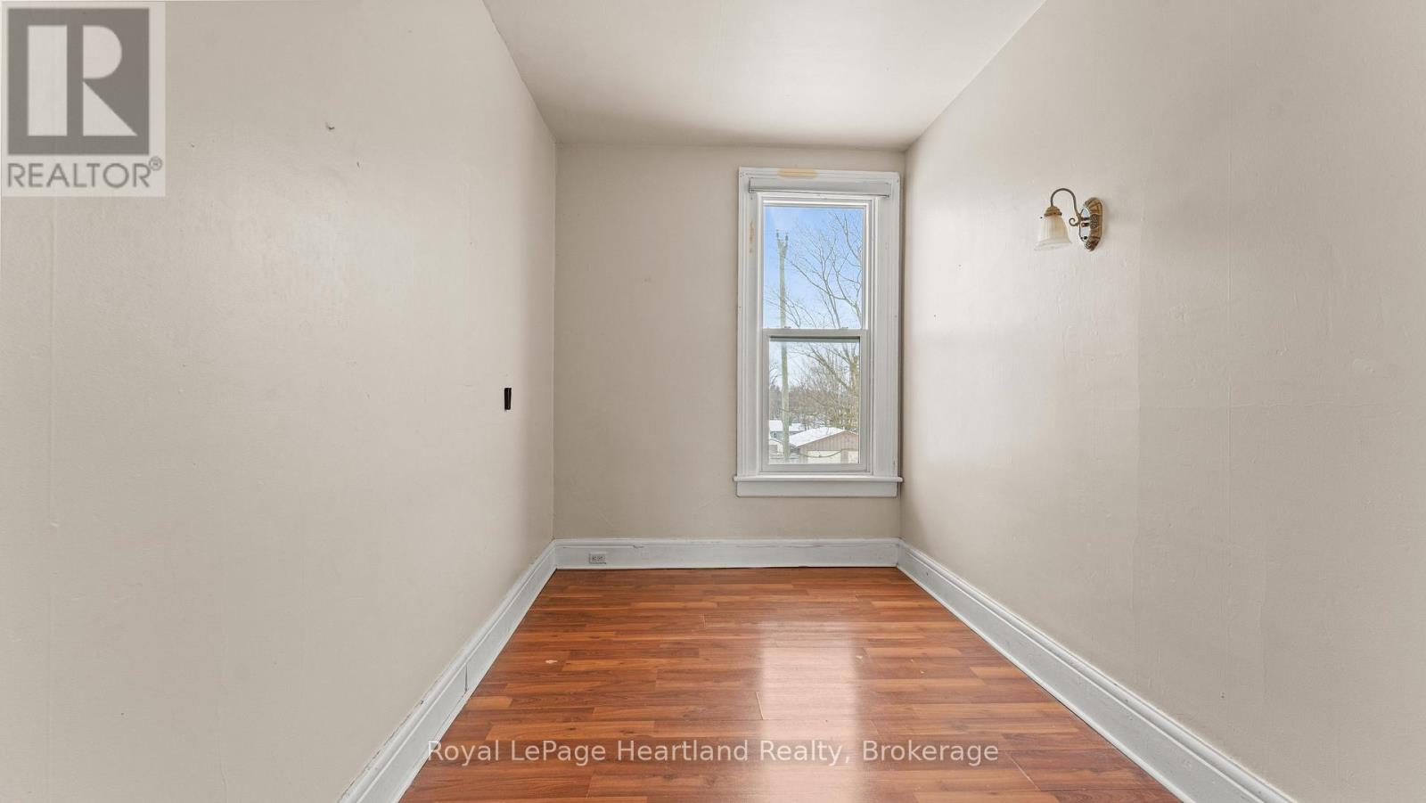 190 Albert Street, Central Huron, Ontario  N0M 1L0 - Photo 35 - X12958258