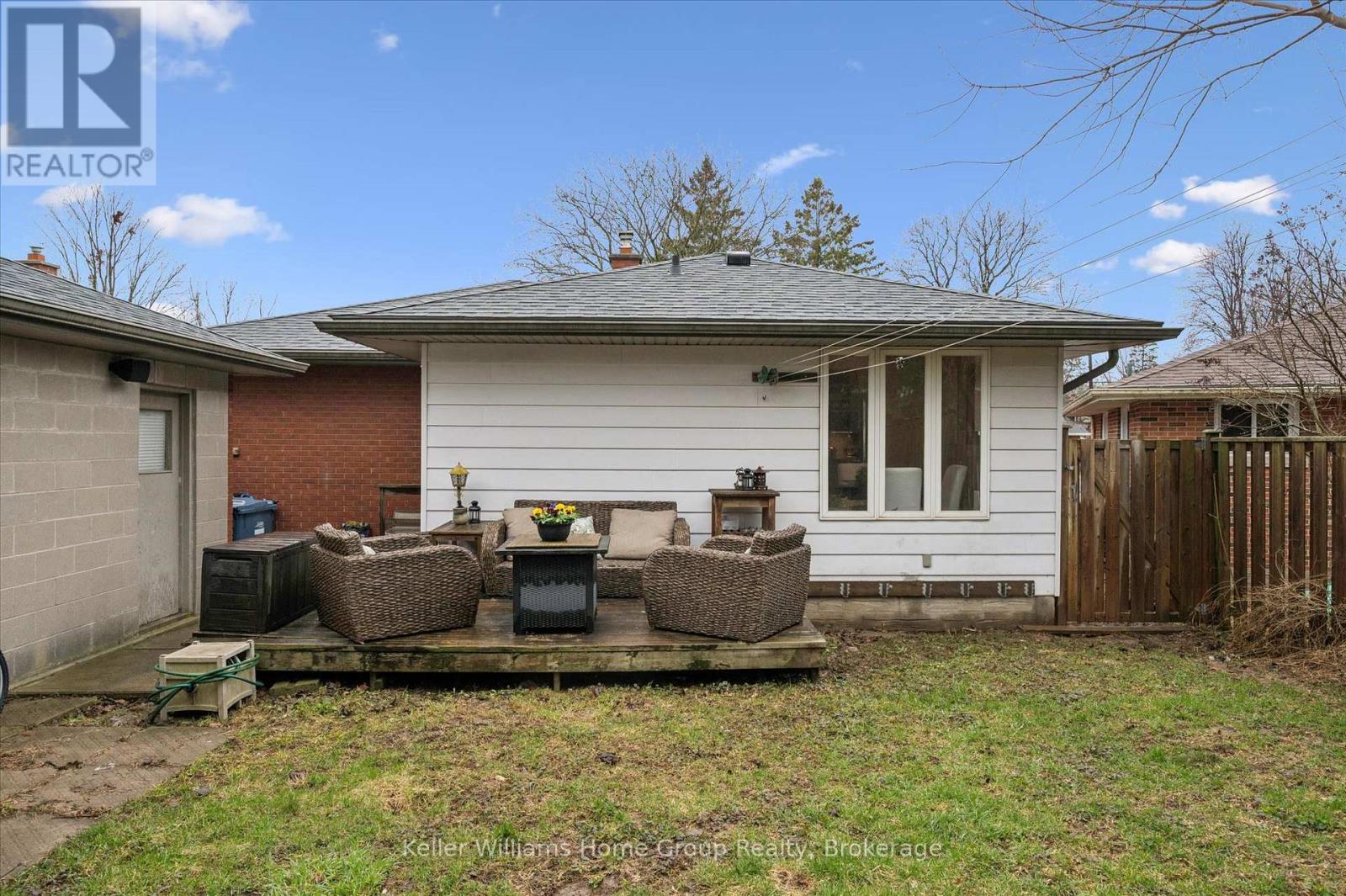 56 Ottawa Crescent, Guelph, Ontario  N1E 2A9 - Photo 33 - X12958676