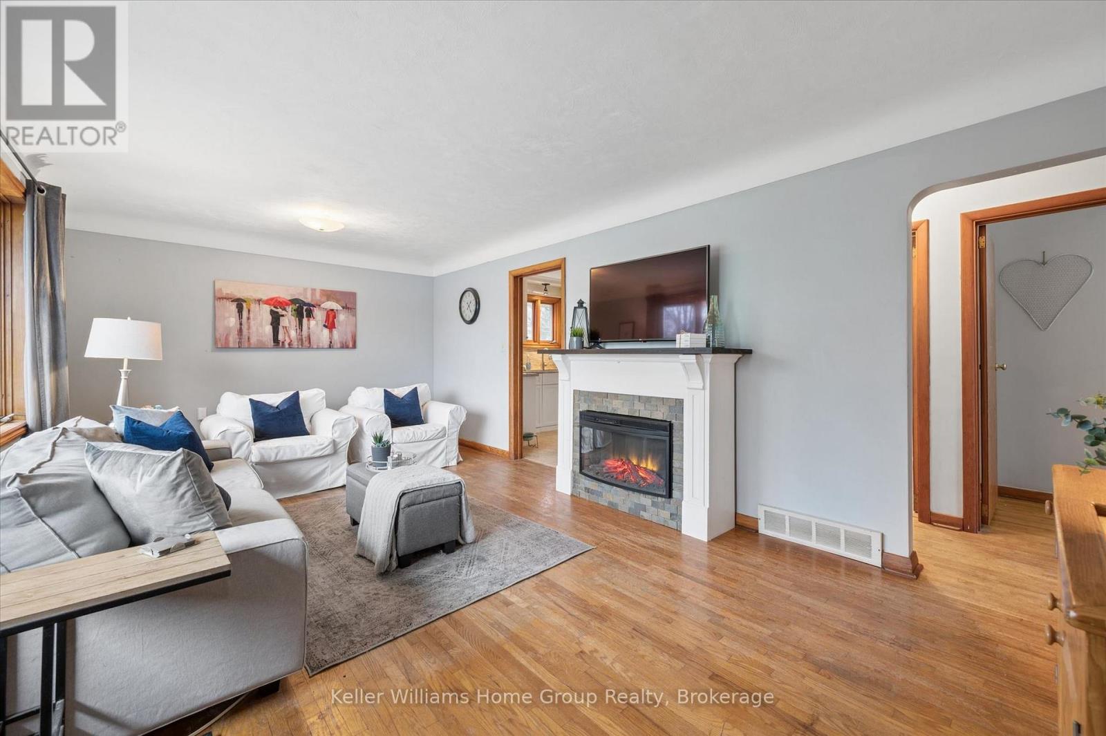 56 Ottawa Crescent, Guelph, Ontario  N1E 2A9 - Photo 6 - X12958676