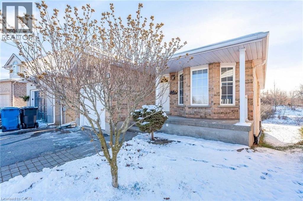 51 Boulder Crescent Unit# Upper, Guelph, Ontario  N1G 5A2 - Photo 3 - 40817717