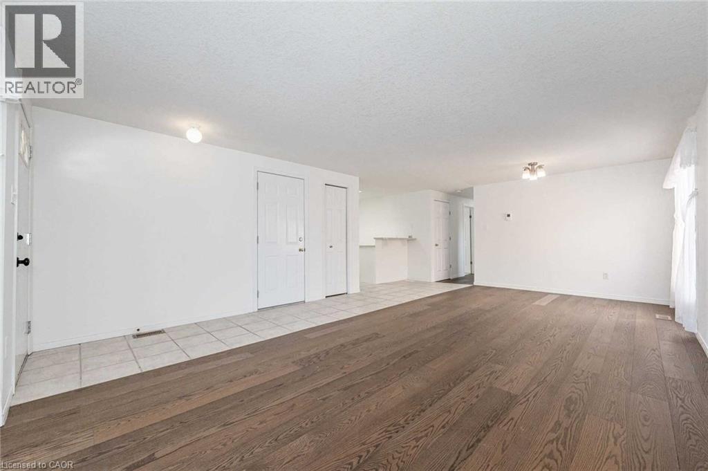 51 Boulder Crescent Unit# Upper, Guelph, Ontario  N1G 5A2 - Photo 8 - 40817717