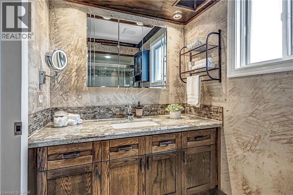 640 Acadia Drive, Hamilton, Ontario  L8W 3V1 - Photo 18 - 40805365