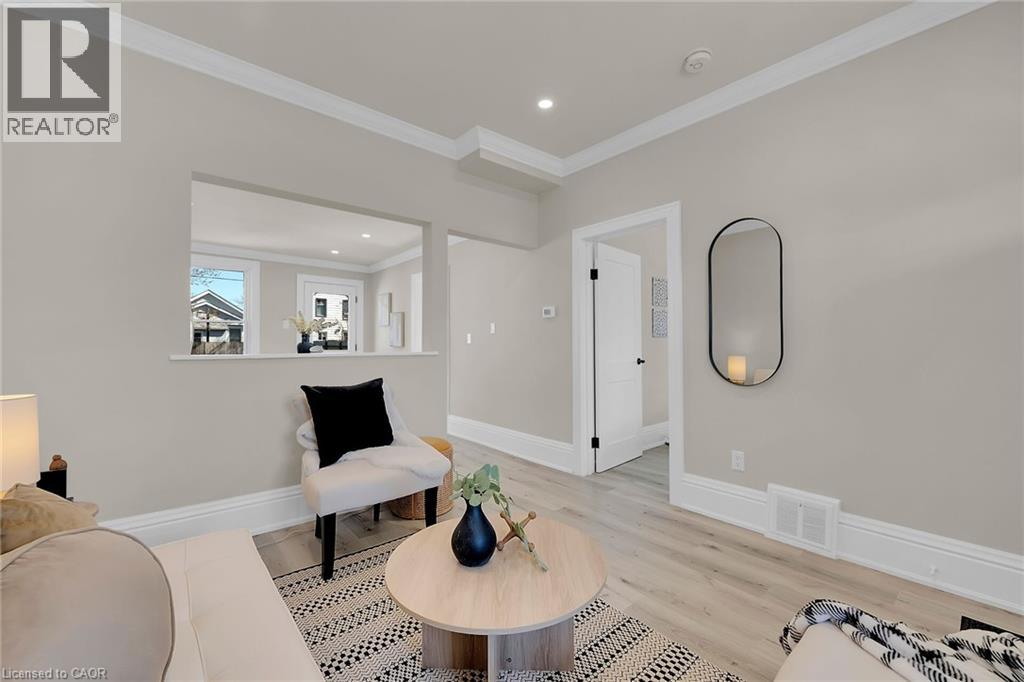 70 Robins Avenue, Hamilton, Ontario  L8H 4N4 - Photo 11 - 40817705