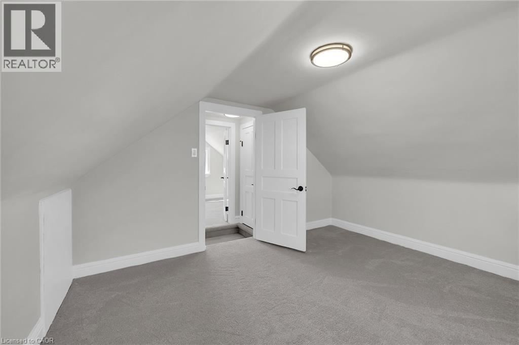 70 Robins Avenue, Hamilton, Ontario  L8H 4N4 - Photo 17 - 40817705