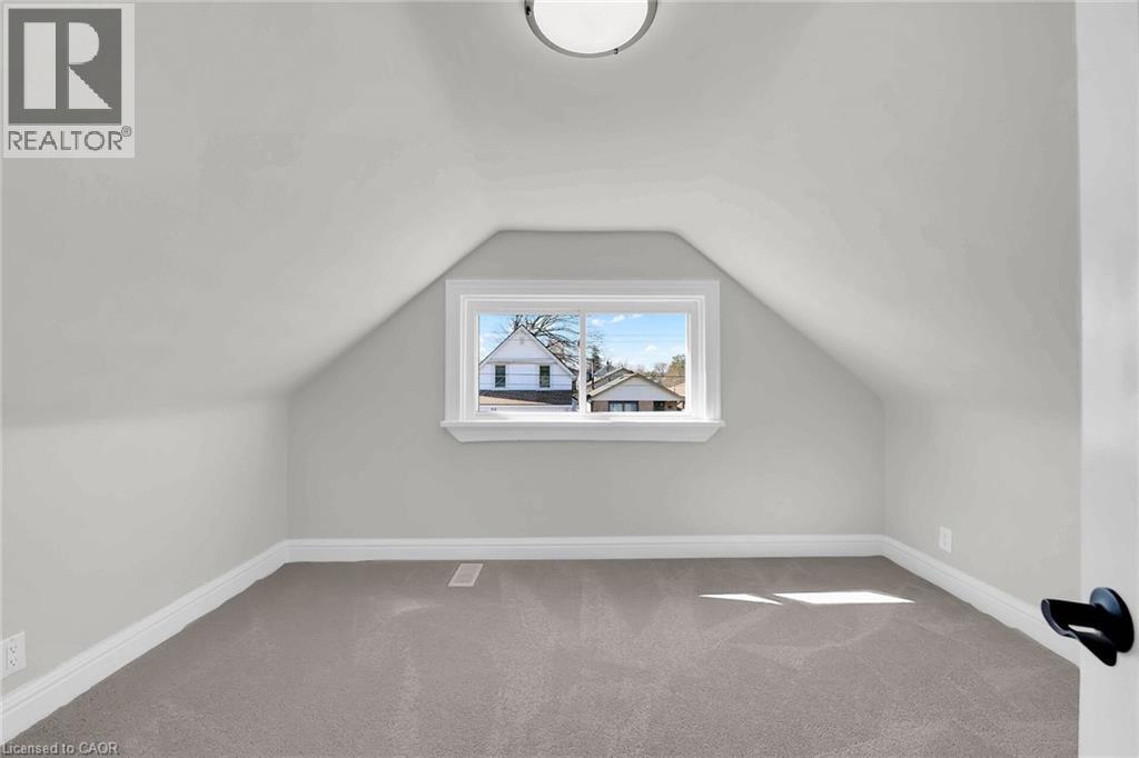 70 Robins Avenue, Hamilton, Ontario  L8H 4N4 - Photo 19 - 40817705