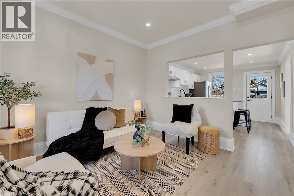 70 Robins Avenue, Hamilton, Ontario  L8H 4N4 - Photo 9 - 40817705