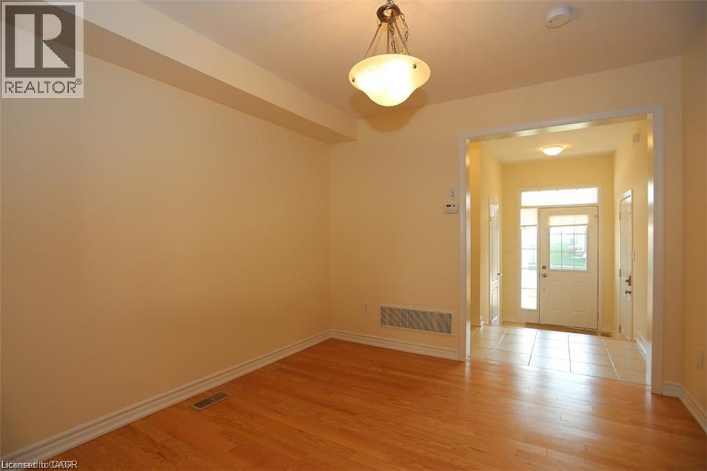 155 West Oak Trail, Kitchener, Ontario  N2R 1R4 - Photo 3 - 40817278