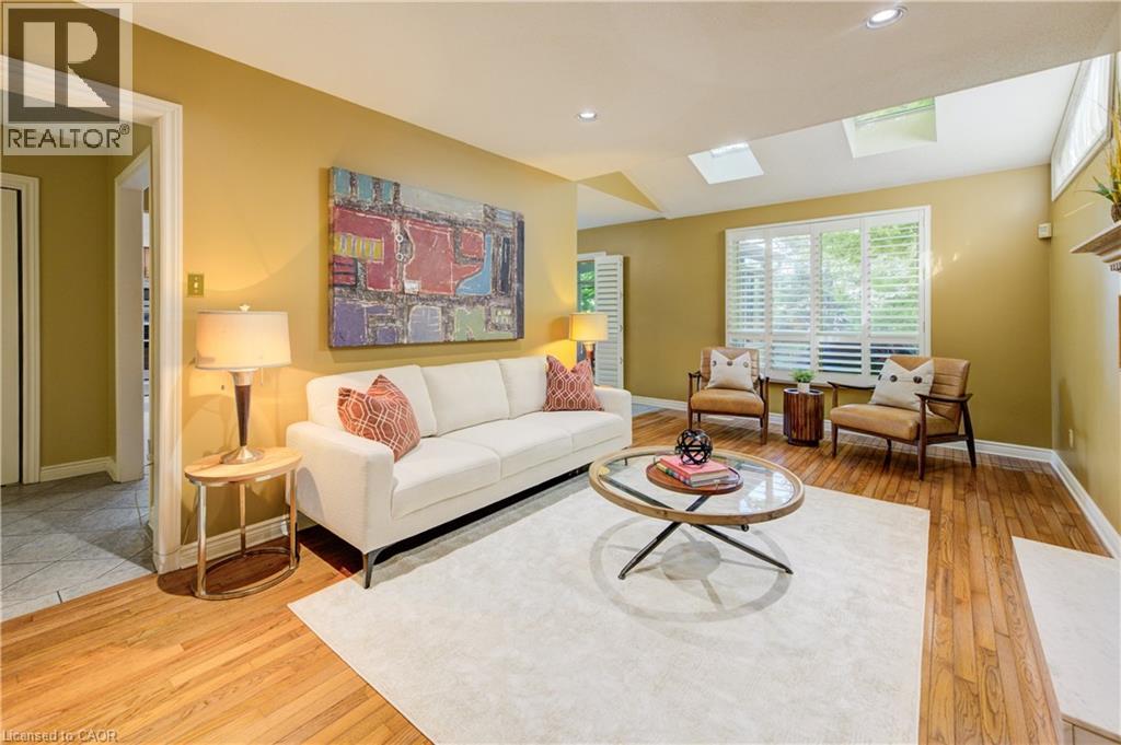 466 Dicenzo Drive, Hamilton, Ontario  L9B 2C4 - Photo 17 - 40817380