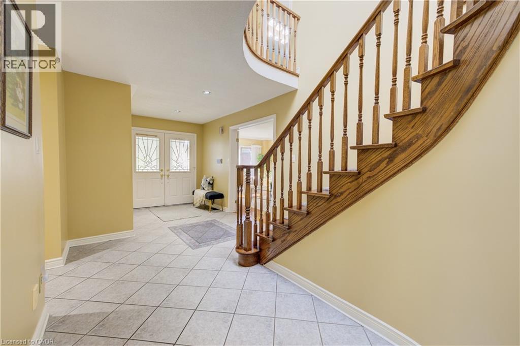 466 Dicenzo Drive, Hamilton, Ontario  L9B 2C4 - Photo 24 - 40817380