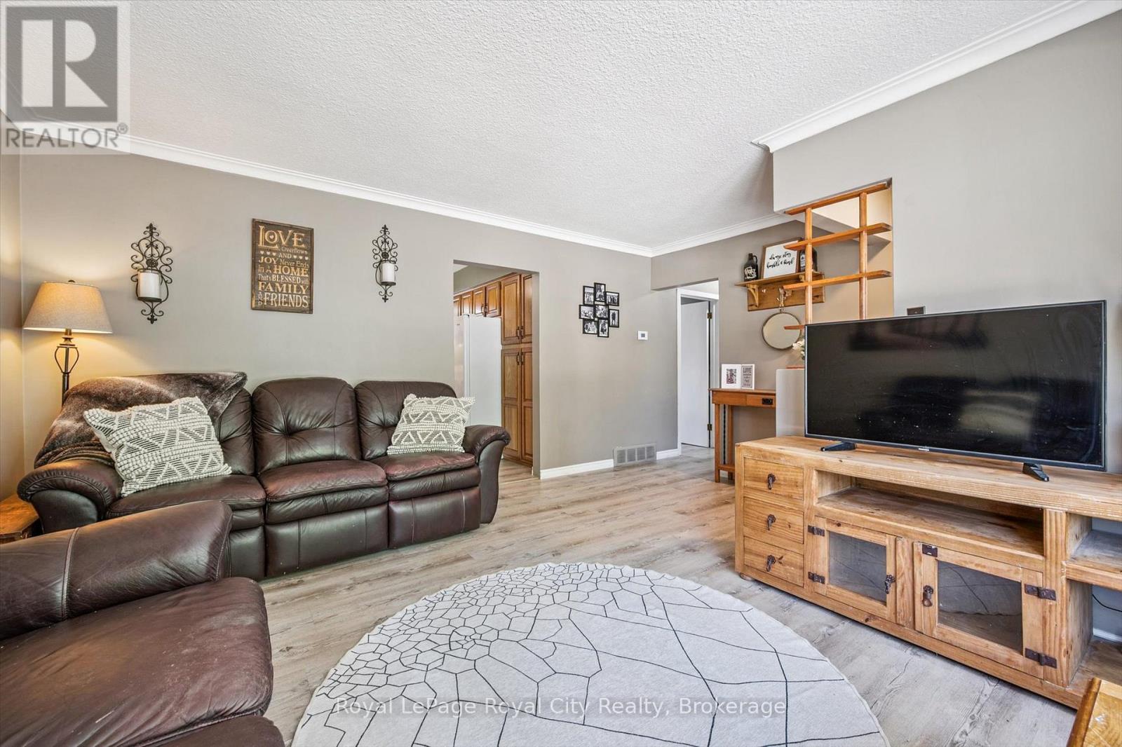 24 Julia Drive, Guelph, Ontario  N1H 5W1 - Photo 10 - X12959340